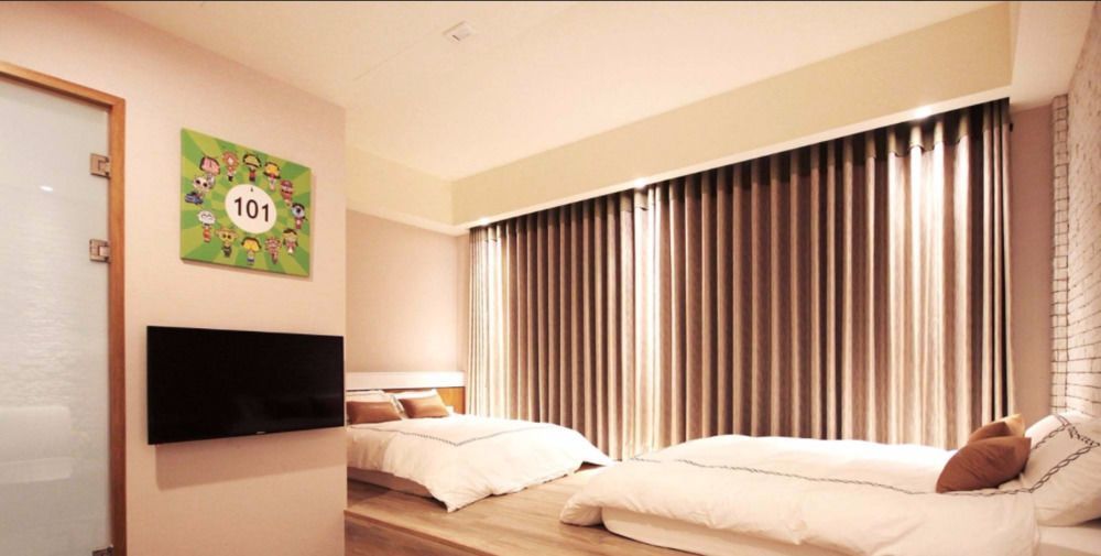Tianli Hotel Tainan Exterior foto