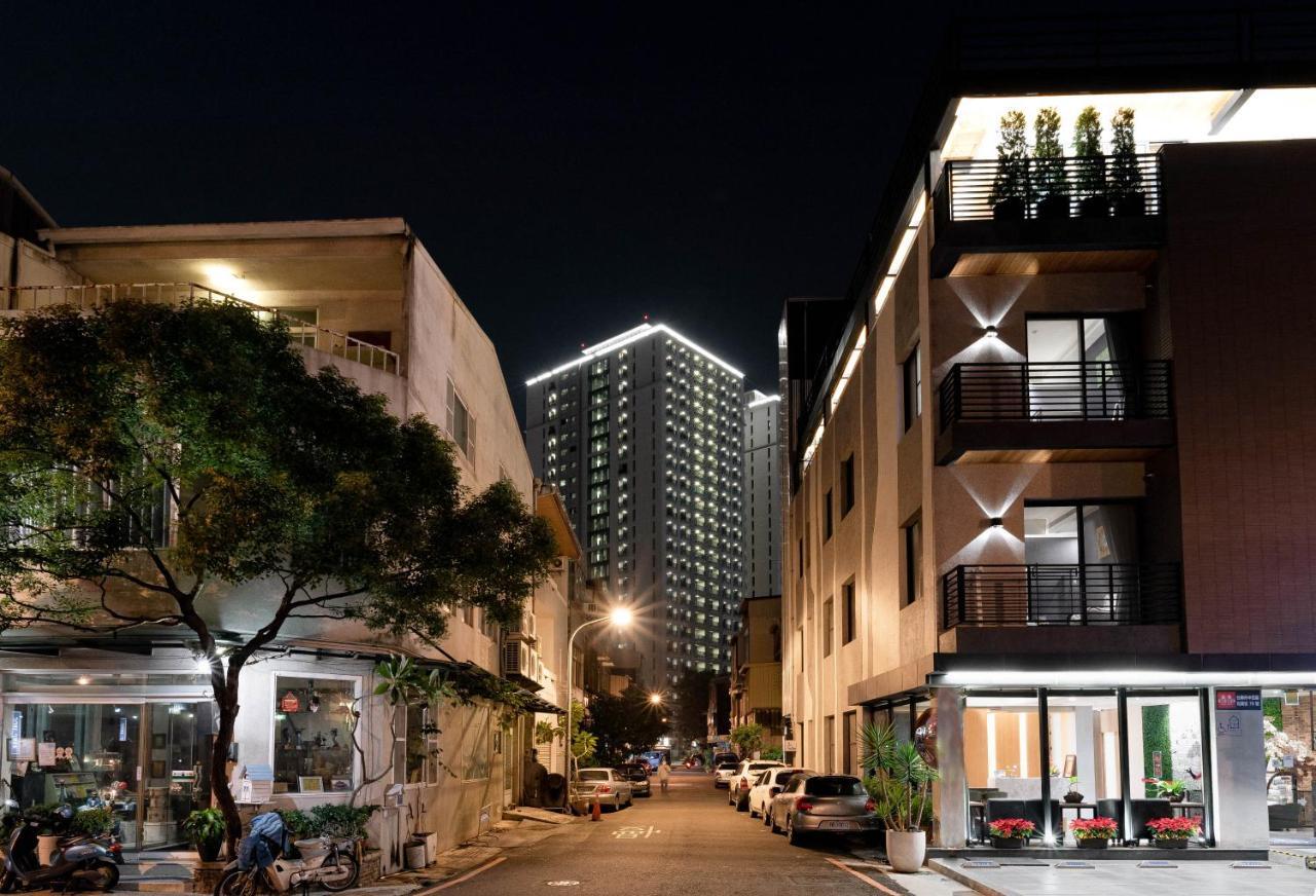 Tianli Hotel Tainan Exterior foto